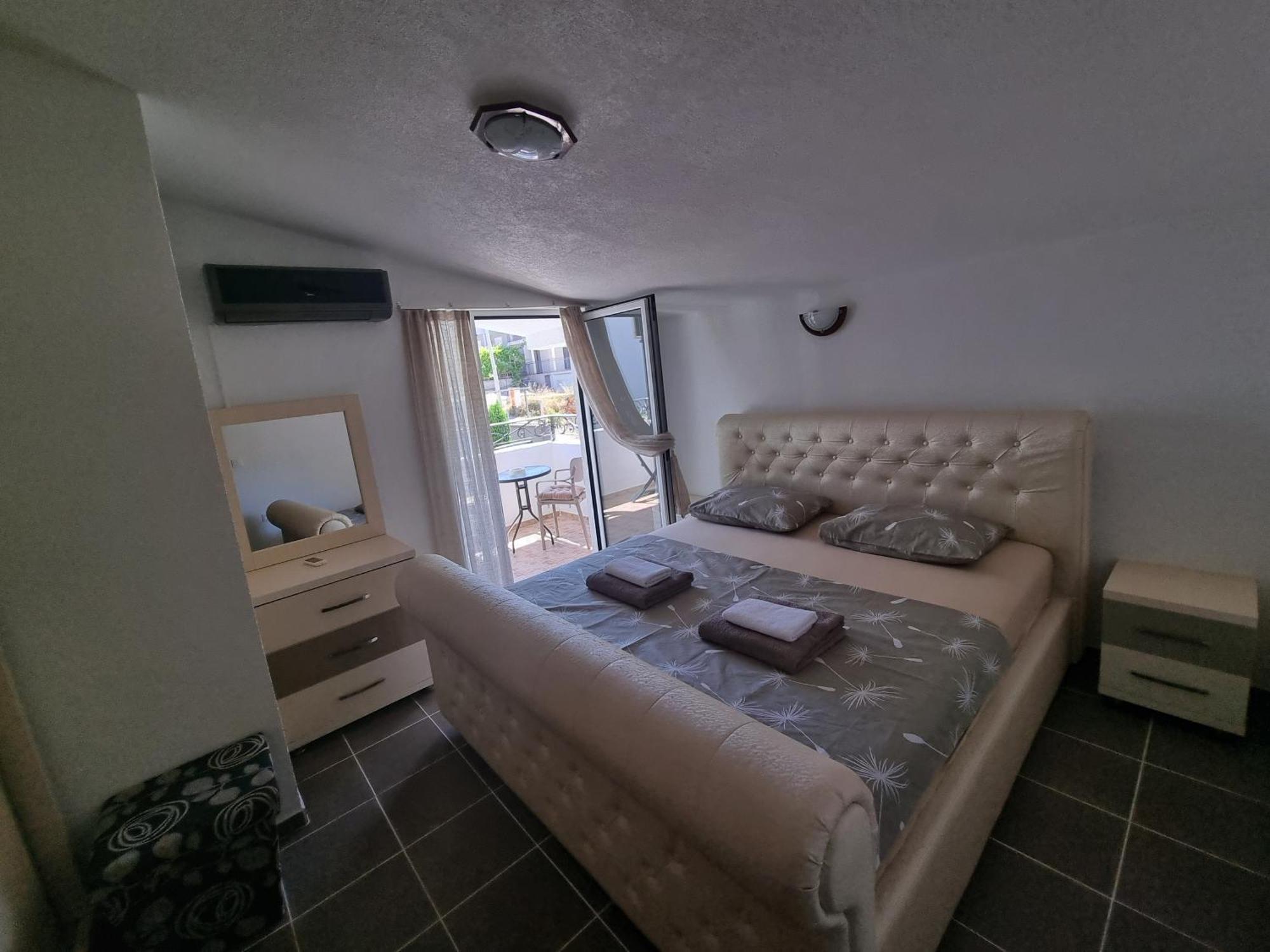 Apartmani Mina บาร์ ภายนอก รูปภาพ