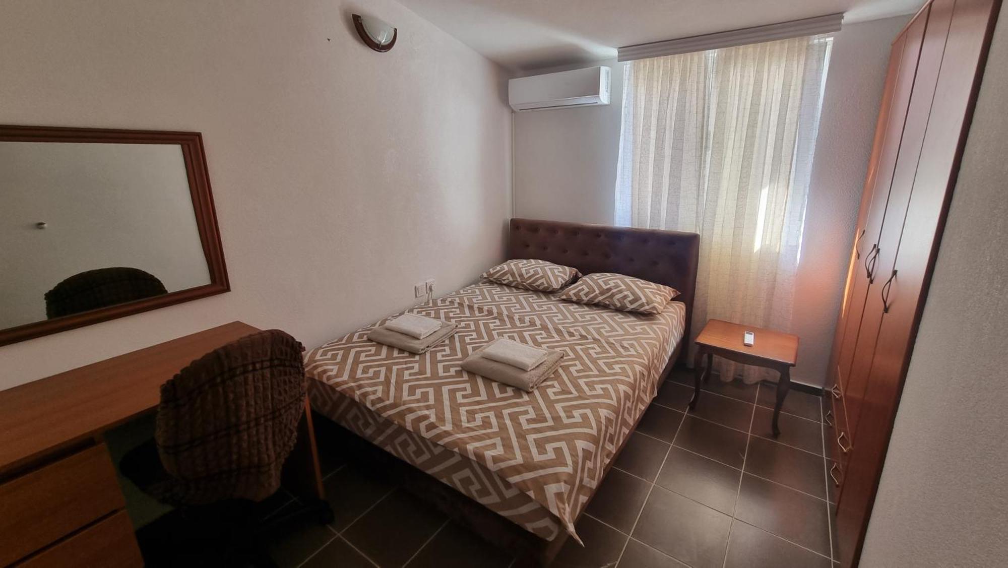 Apartmani Mina บาร์ ภายนอก รูปภาพ
